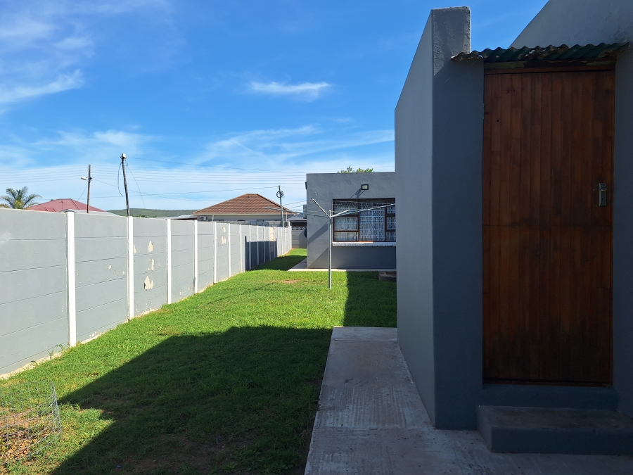 To Let 5 Bedroom Property for Rent in Retief Eastern Cape